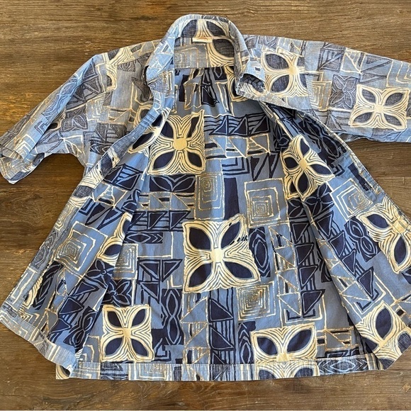 Hawaiian Shirt Vintage Go Barefoot Beach Vacation  Tribal Reverse Print Summer - Picture 5 of 13